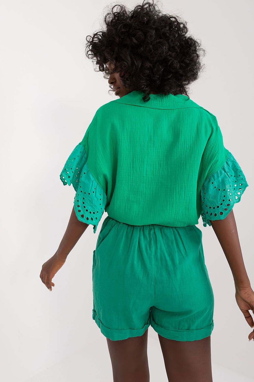 Shorts model 196468 Italy Moda