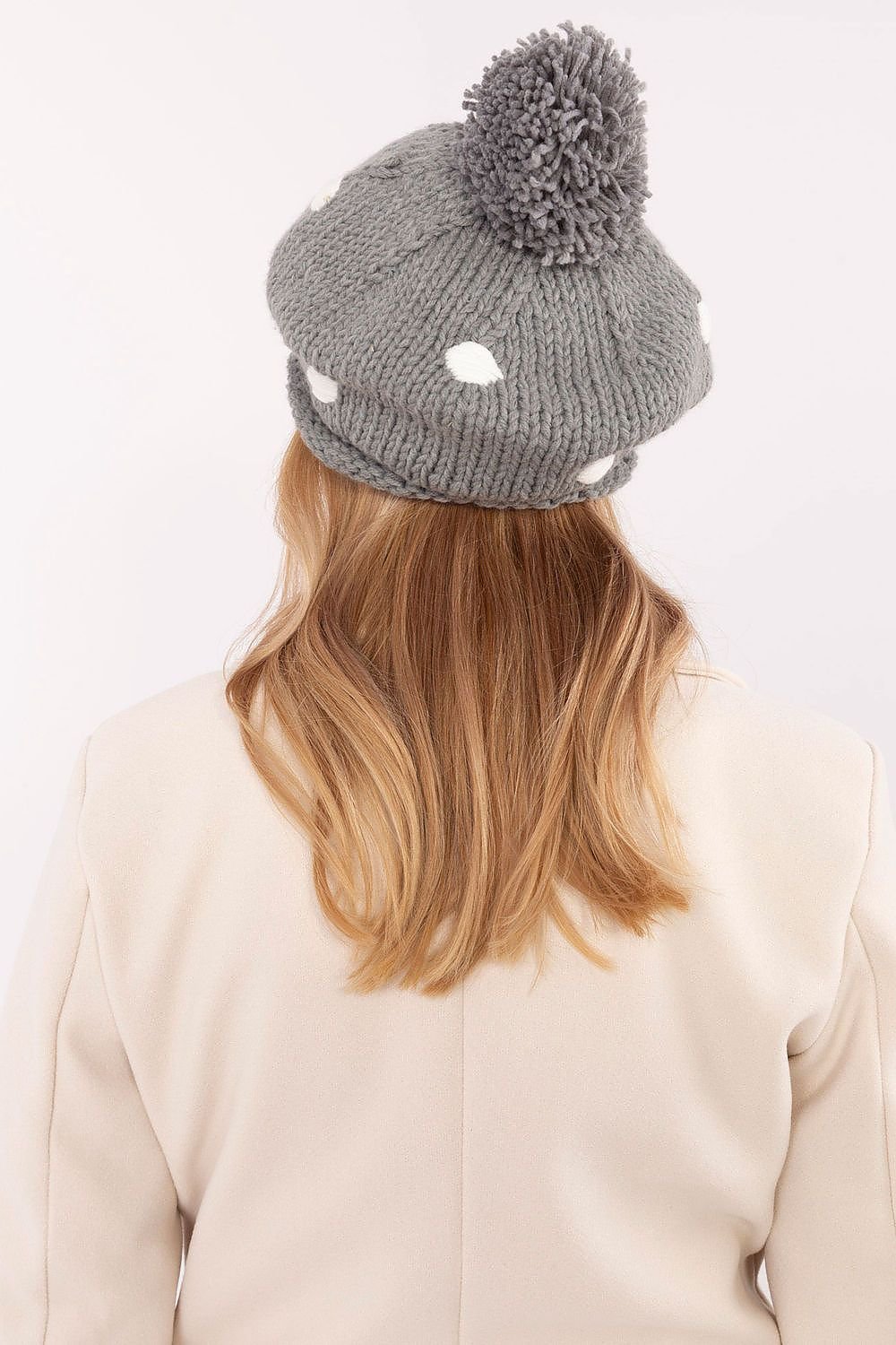 Cap model 208410 AT