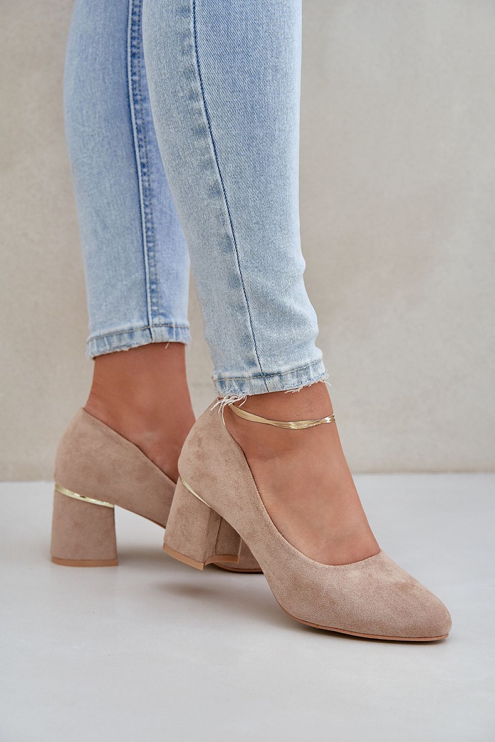 Block heel pumps model 208431 Step in style