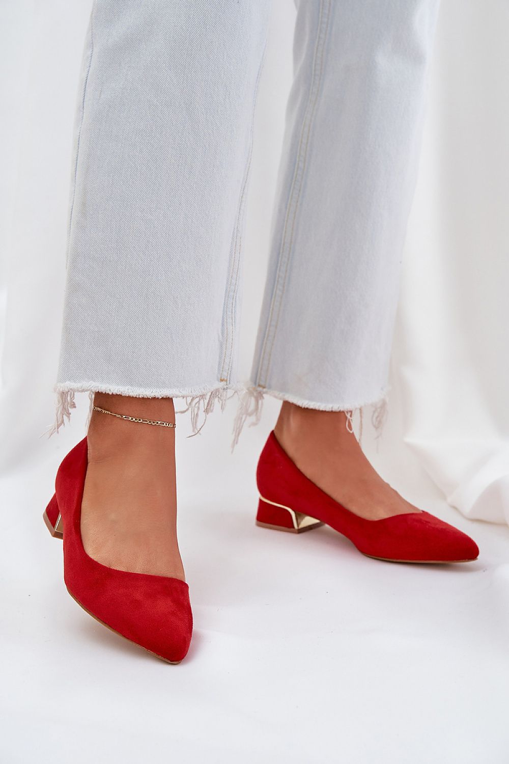 Heel pumps model 208444 Step in style